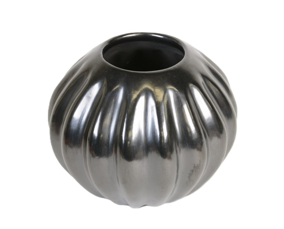 Santa Clara Pueblo Melon Blackware Jar By Helen Shupla