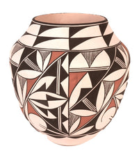 Laguna Pueblo Pottery By Lente