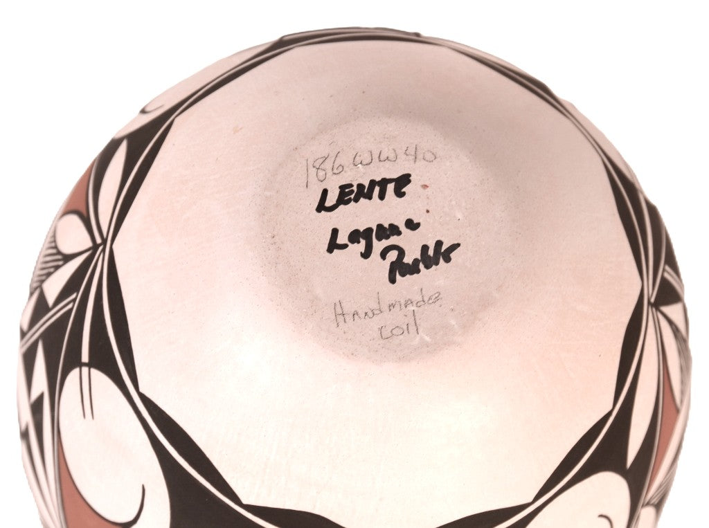Laguna Pueblo Pottery By Lente