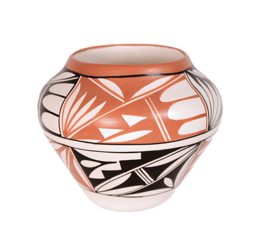 Taos Pueblo Pottery By E. Tafoya