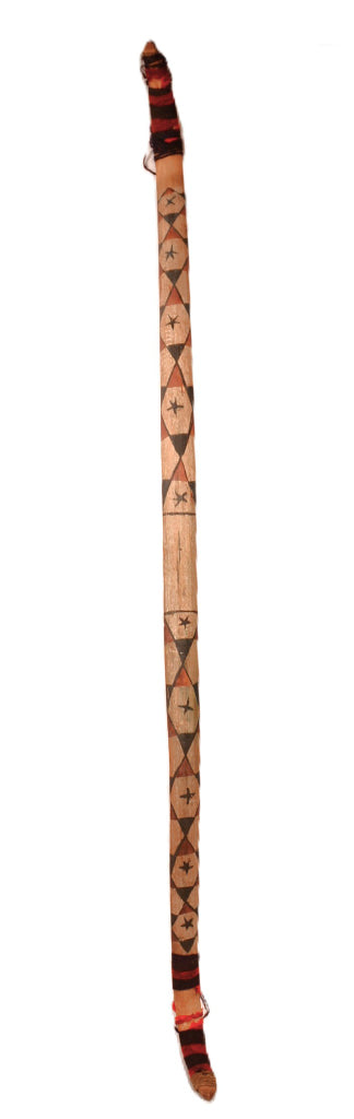 Mohave Painted Bow and 3 1/2 Arrows Set