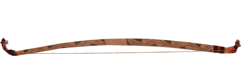 Mohave Painted Bow and 3 1/2 Arrows Set