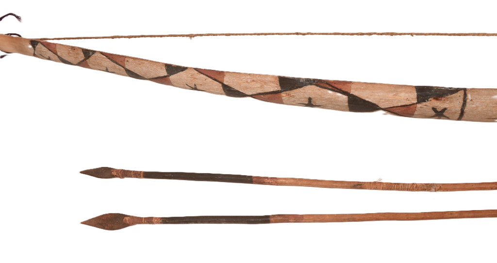 Mohave Painted Bow and 3 1/2 Arrows Set