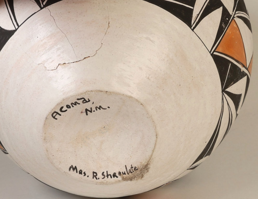 Acoma Pueblo Pottery By Ruby Shroulate