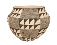 Acoma Pueblo Pottery By Ruby Shroulate