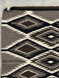 Navajo Cloud Dazzler Rug