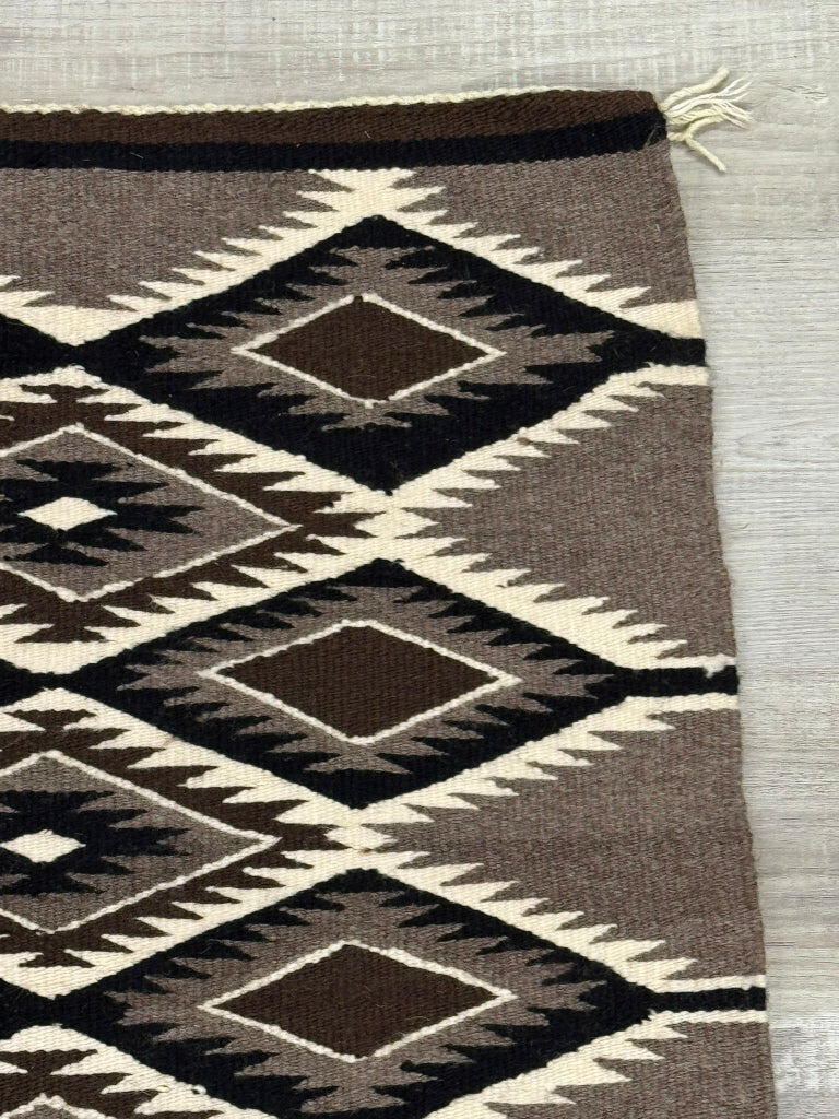 Navajo Cloud Dazzler Rug
