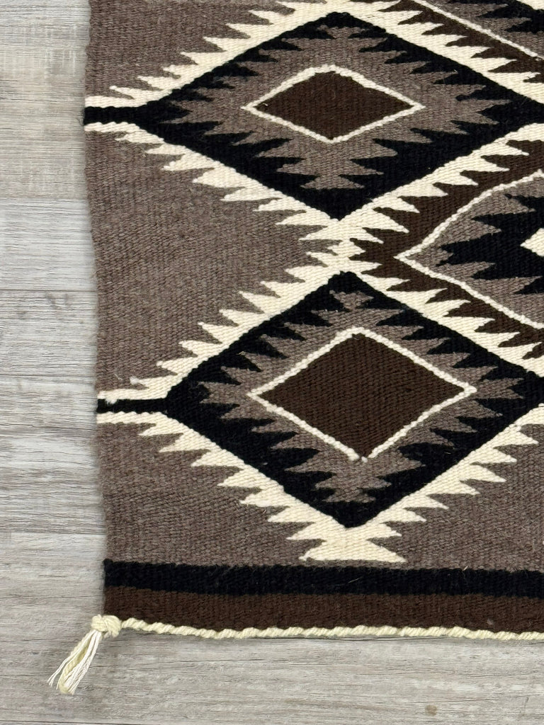 Navajo Cloud Dazzler Rug