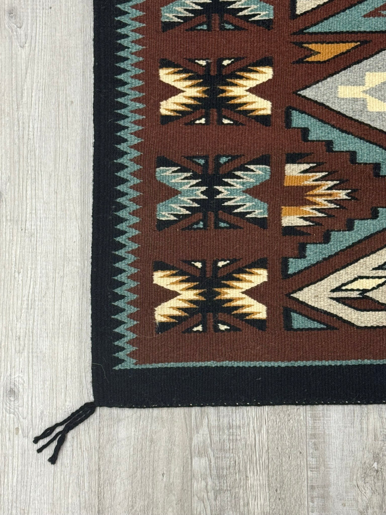 Navajo Rug; Teec Nos Pos