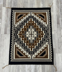 Navajo Rug; Very Fine Two Gray Hills
