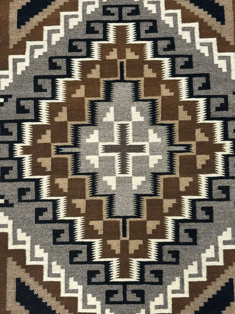 Navajo Rug; Very Fine Two Gray Hills