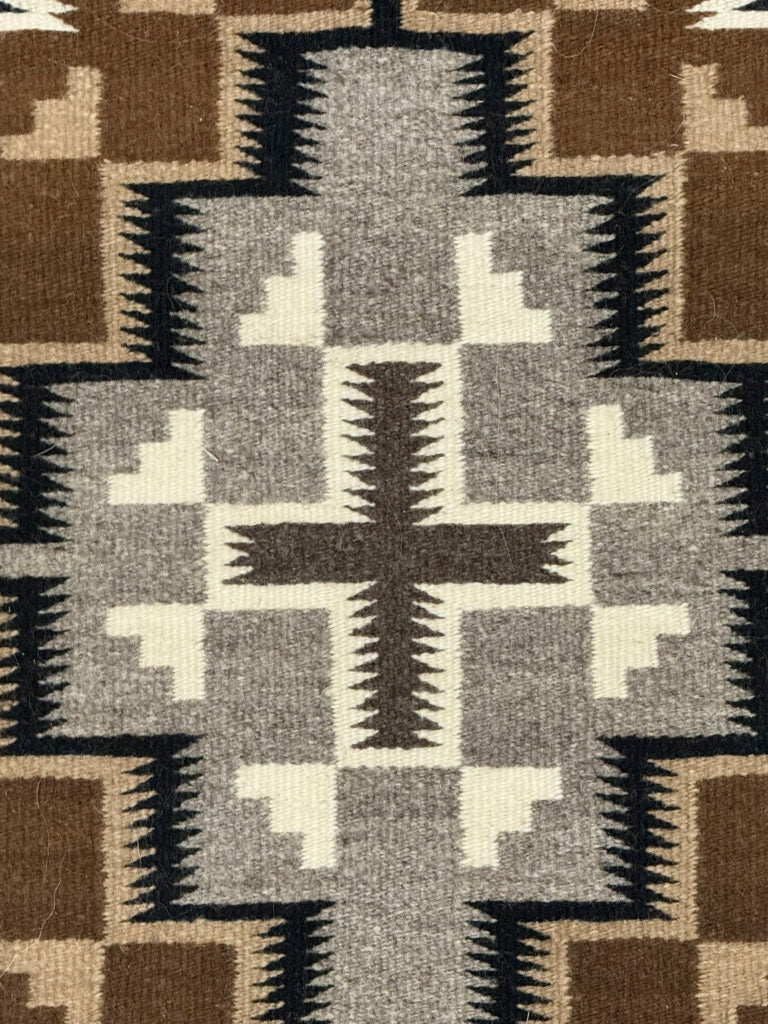 Navajo Rug; Very Fine Two Gray Hills