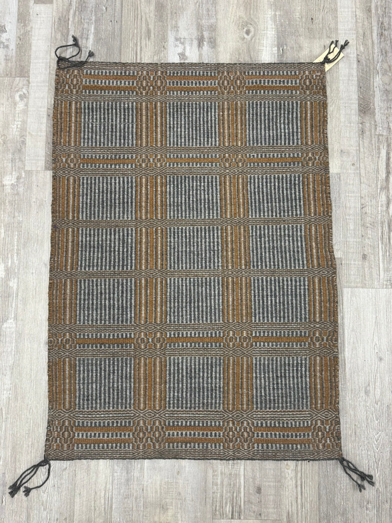 Navajo Rug; Twill Two Face