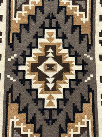 Navajo Rug: Two Gray Hills