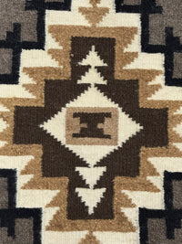Navajo Rug: Two Gray Hills