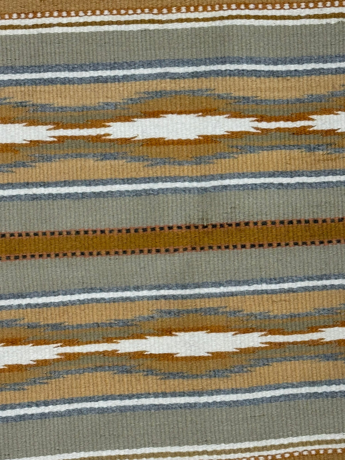 Navajo Blanket / Rug ; Chinle Classic Revival