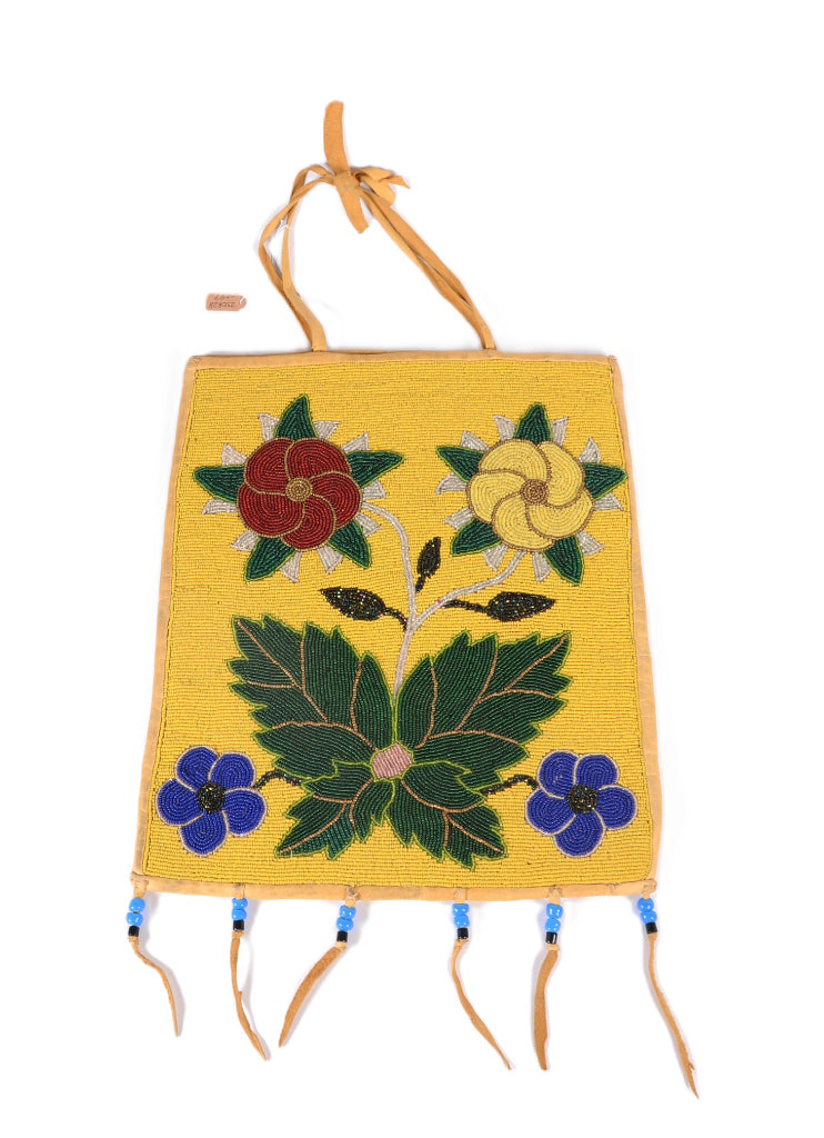 Plateau Pictorial Beaded Flat Bag