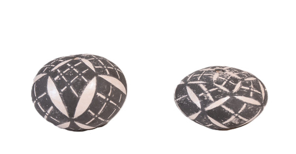 Acoma Pueblo Pottery Seed Jars By S J. Set of 2