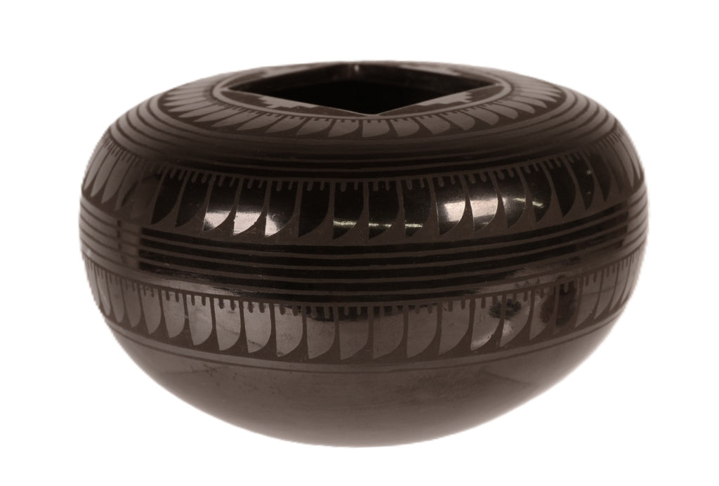 Mata Ortiz Mexican Pottery By Ruben Rodriguez