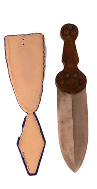 Plains Dag Knife with Beaded Beaver Tail Scabbard By NA-Too-Aki