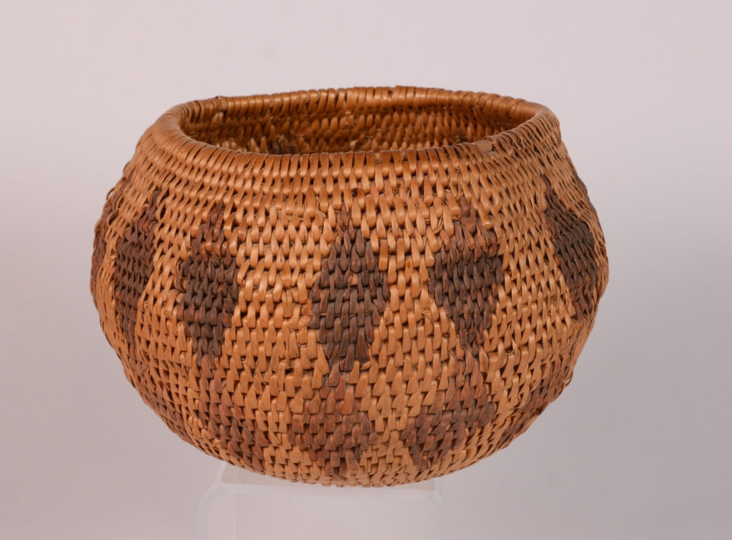 Washoe Single Rod Rounded basket