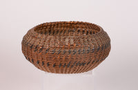 Washoe Single Rod Rounded basket