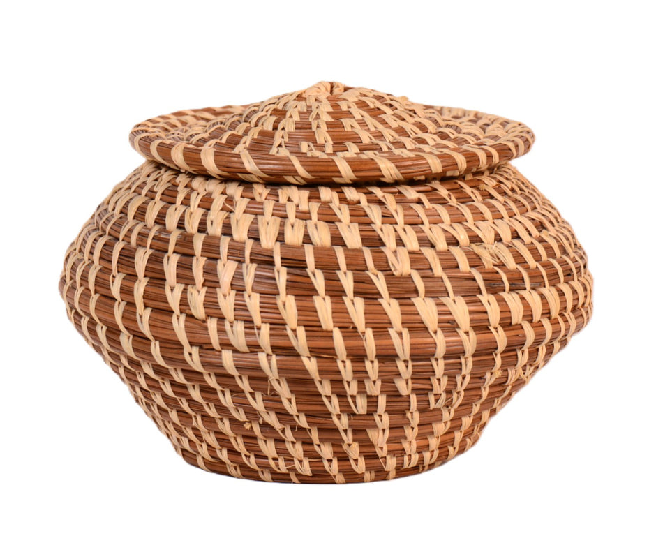 Coushatta Pine Needle Basket with Lid