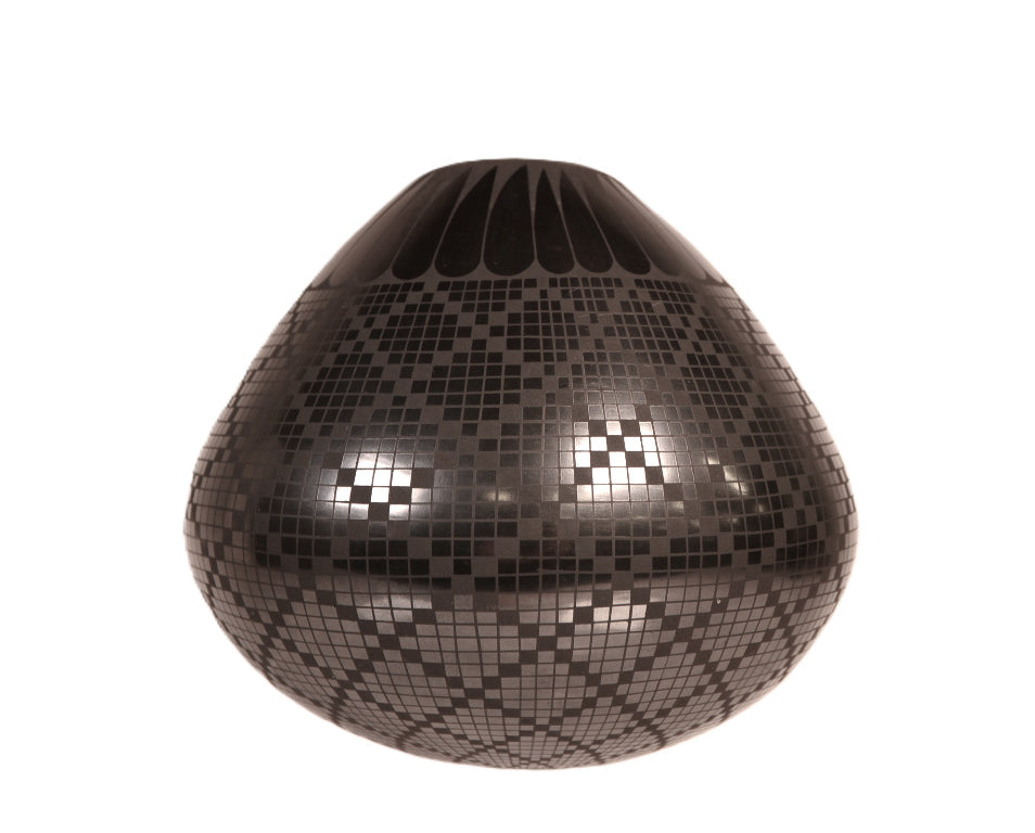 Mata Ortiz Mexican Casas Grandes Pottery By Macario Ortiz E