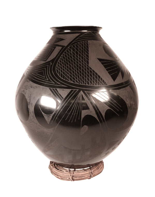 Mata Ortiz Mexican Casas Grandes Pottery