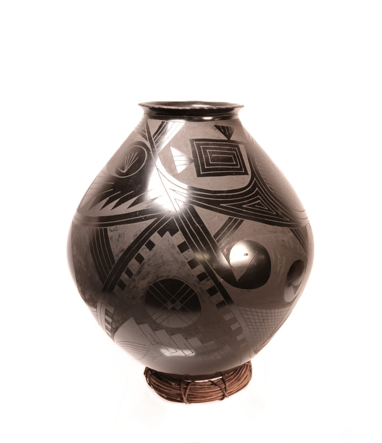 Mata Ortiz Mexican Casas Grandes Pottery