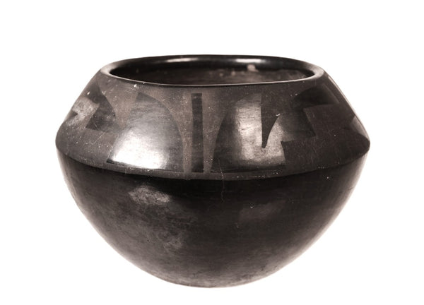 San Ildefonso Pueblo Black Pottery