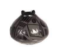 Mata Ortiz Mexican Casas Grandes Pottery By Humberto Pence