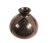 Mata Ortiz Mexico Pottery By Tomasa Mora