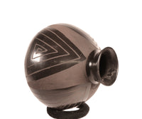 Mata Ortiz Mexico Pottery By Tomasa Mora