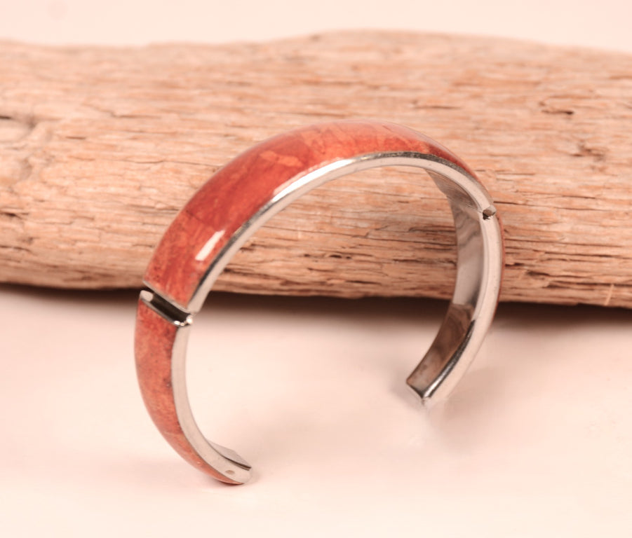 Non-Native/Non-Sterling Silver Apple Coral Bracelet
