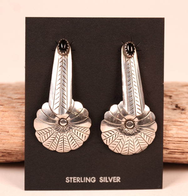 Navajo Sterling Silver Feathers and Shield with Jet Stone Post Earrings