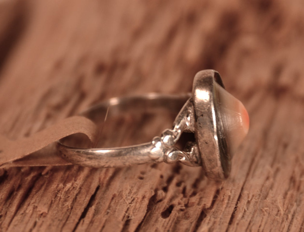 Zuni Pueblo Sterling Silver Shell Ring