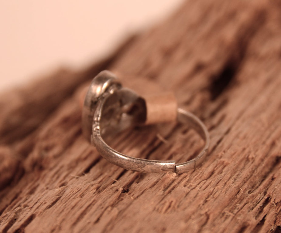 Zuni Pueblo Sterling Silver Shell Ring