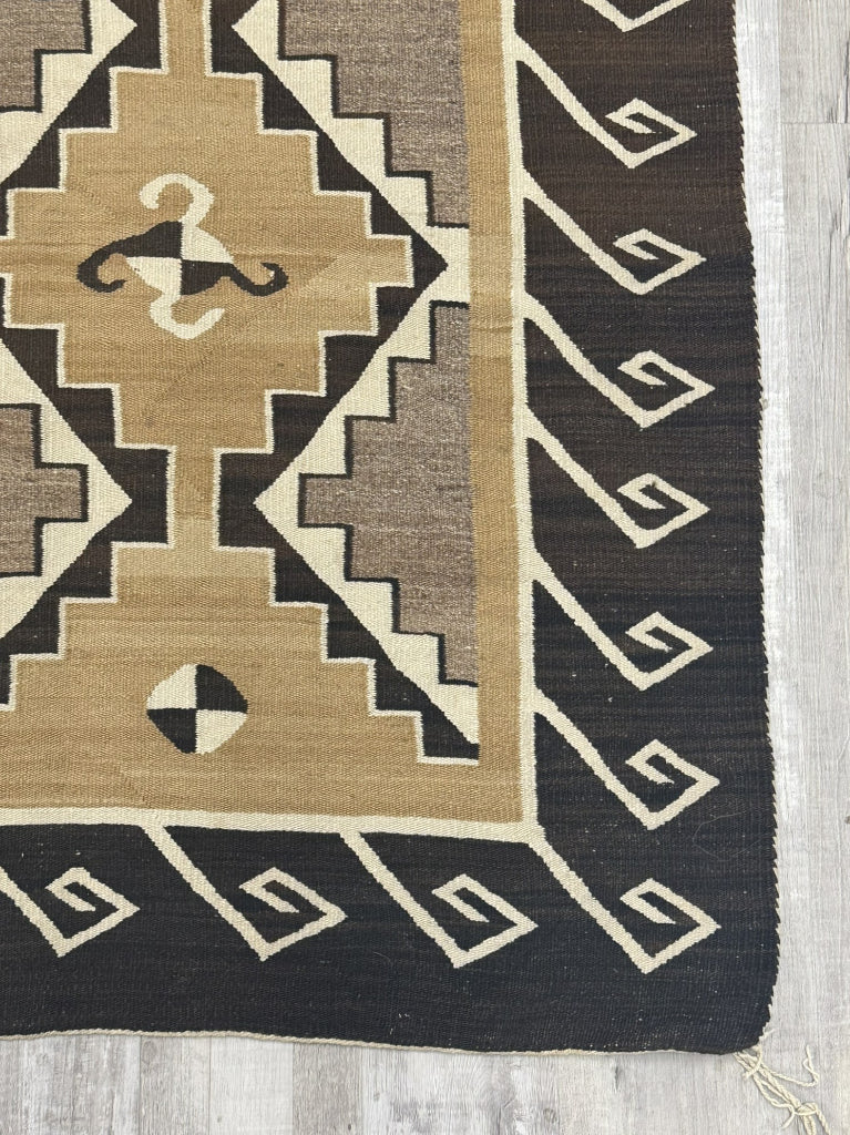 Navajo Crystal Rug
