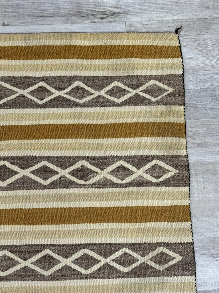 Navajo Chinle Classic Revival Rug