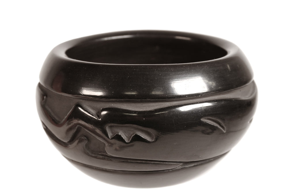 Santa Clara Pueblo Black Carved Pottery By Betty Tafoya