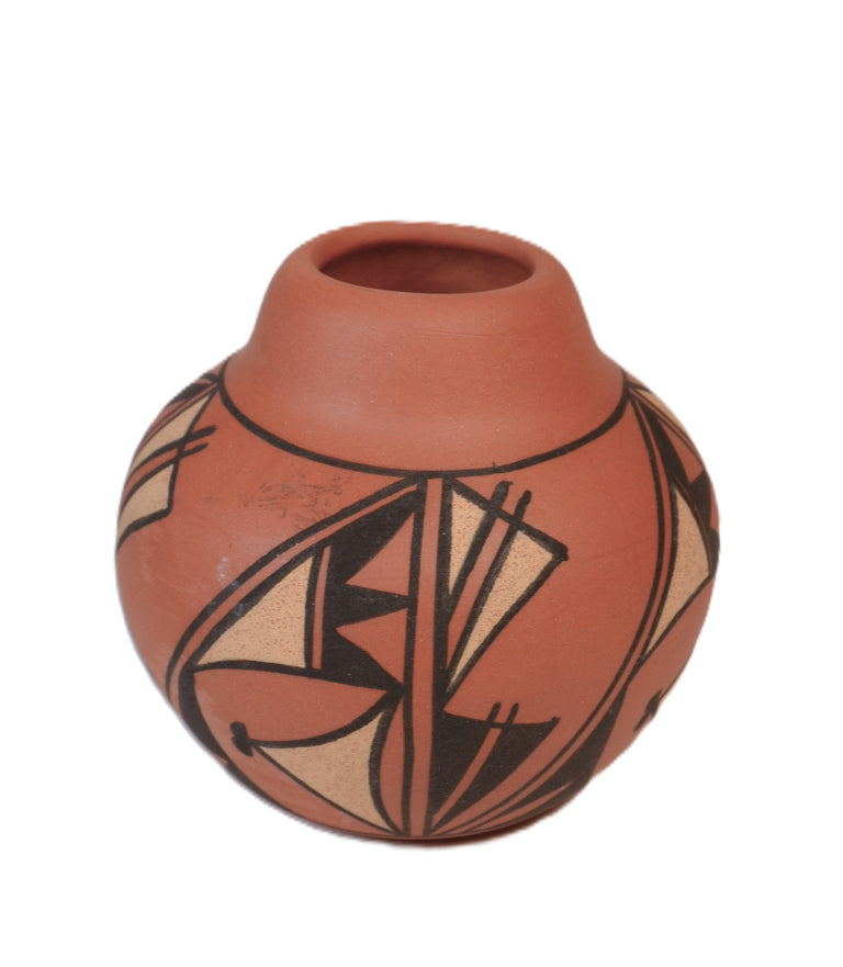 Navajo Pottery Jar By Skeeter Vail