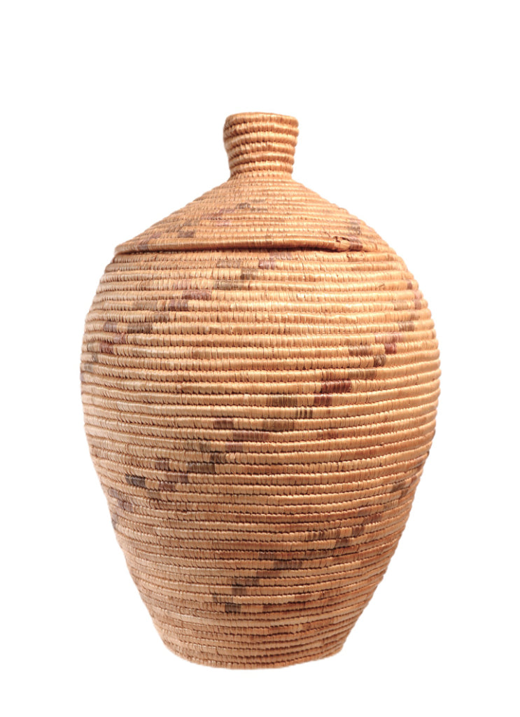 Yupik Lidded Basket with Knob