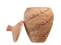 Yupik Lidded Basket with Knob