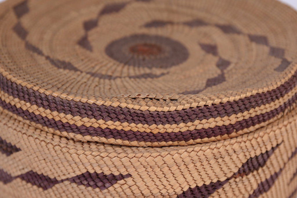 Makah Basket with Lid