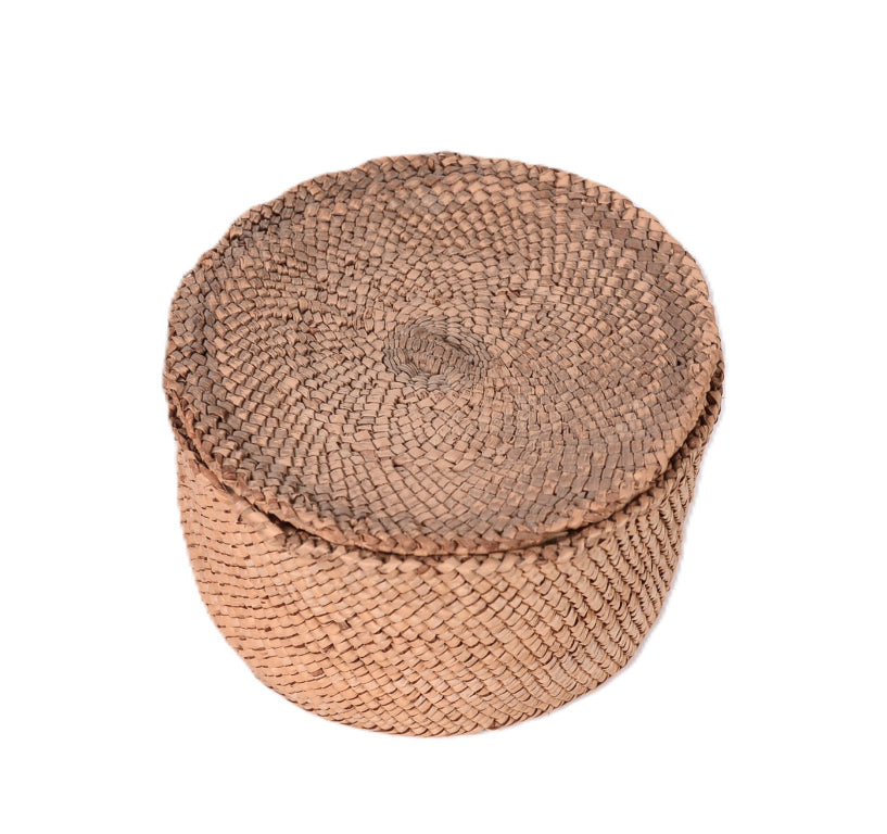 Makah Round Basket with Lid