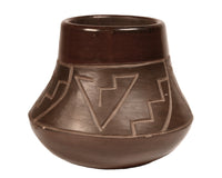 San Juan (Okay Owingeh) Pueblo Pottery By Dominguita Sisneroa Naranjo
