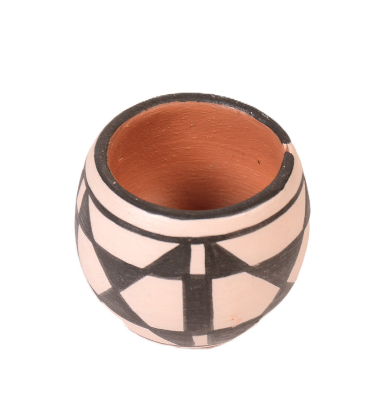 Santo Domingo Pueblo Kewa Pottery By D.C.