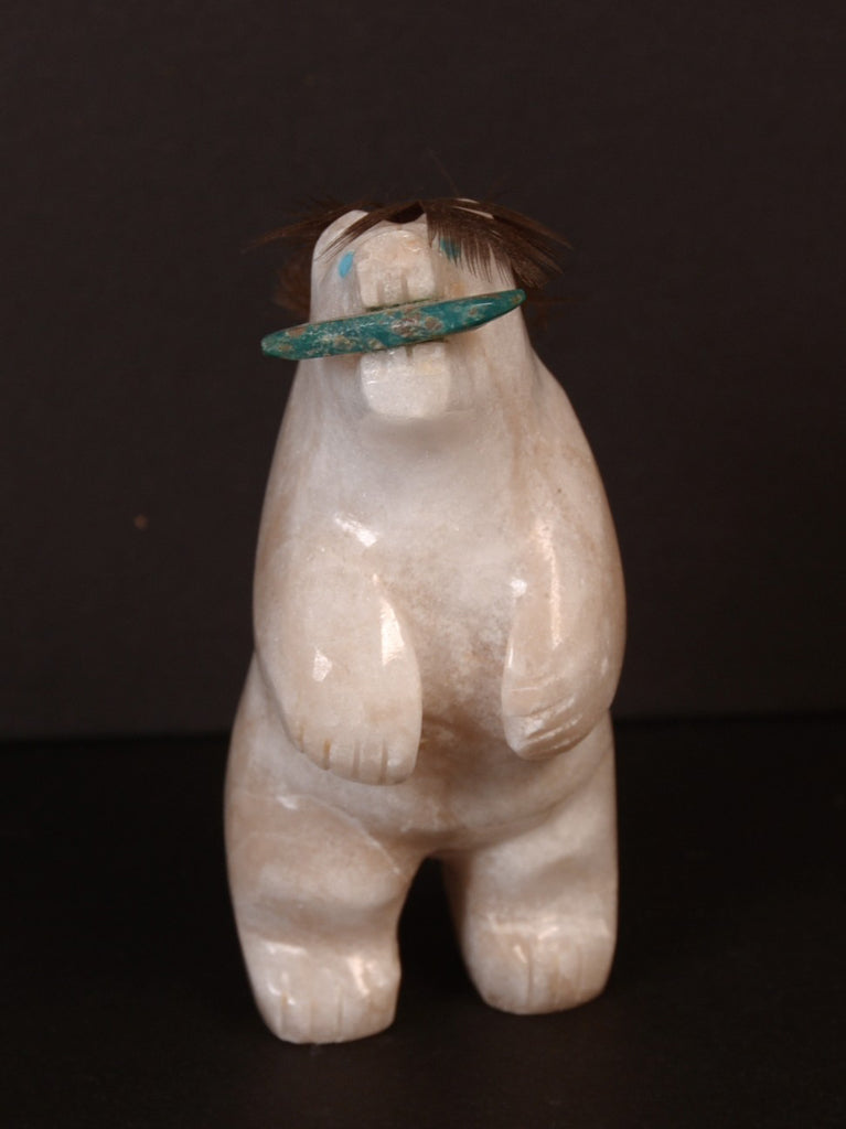 Zuni Pueblo Alabaster White Bear Fetish