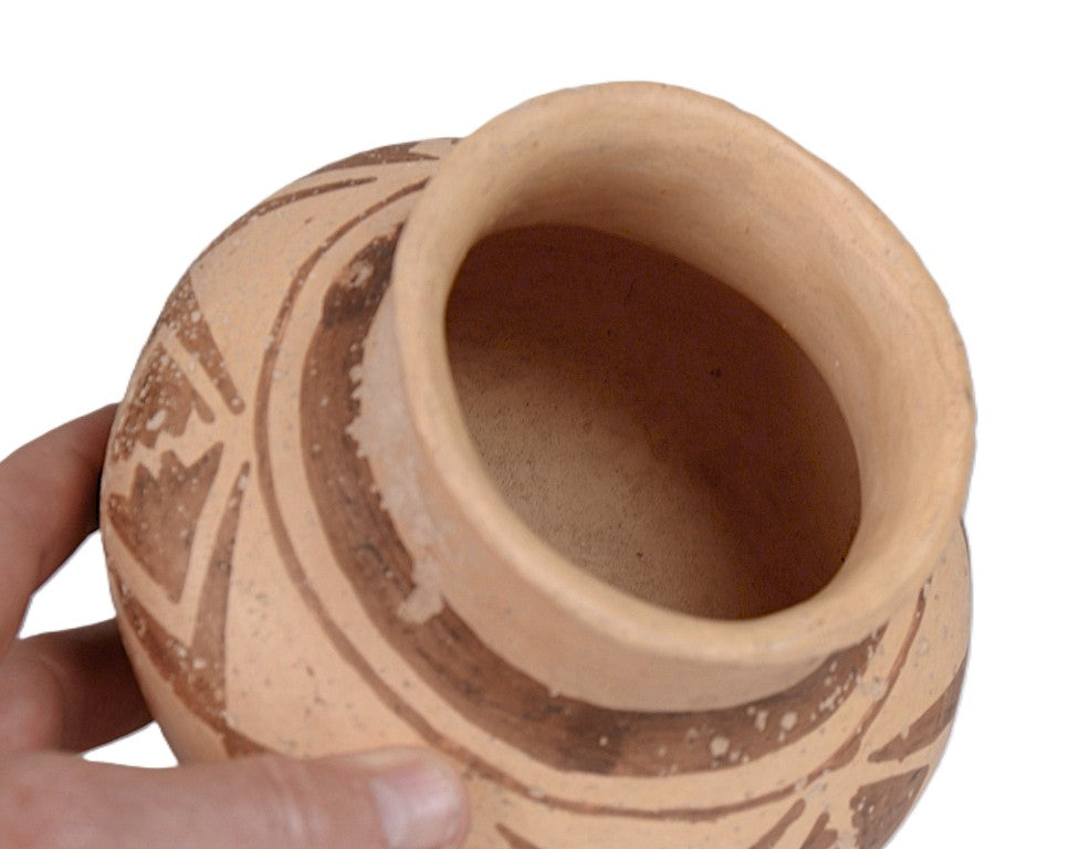 Hopi Pueblo Jeddito Pottery Jar